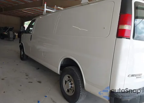 2013 Chevrolet Express 2500 Work Van из США, поврежденный, VIN 1GCWGGBG8D1168560